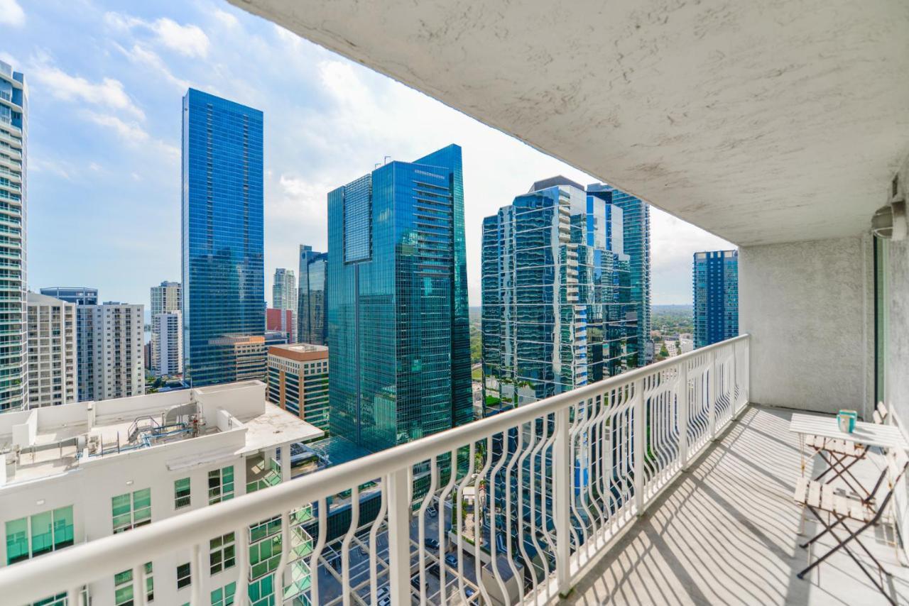 Fantastic 2br On 31st Floor Free Parking Appartement *